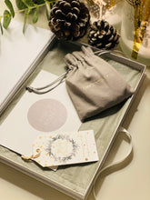 Load image into Gallery viewer, Gift Box